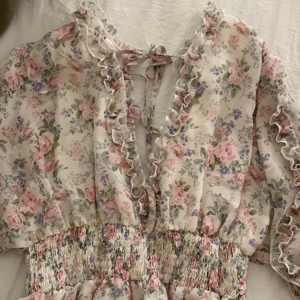 Floral Ruffled Midi Dress - Picture 10 of 11